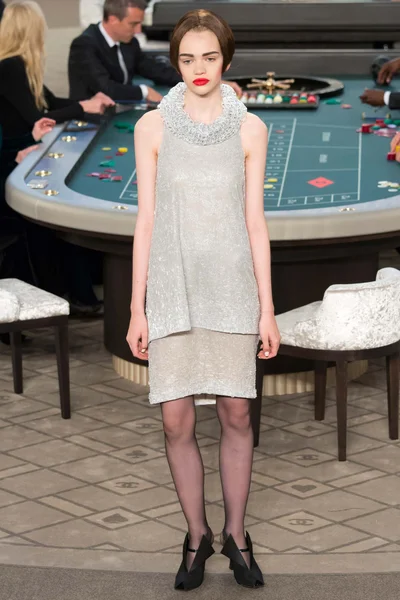 Look 54